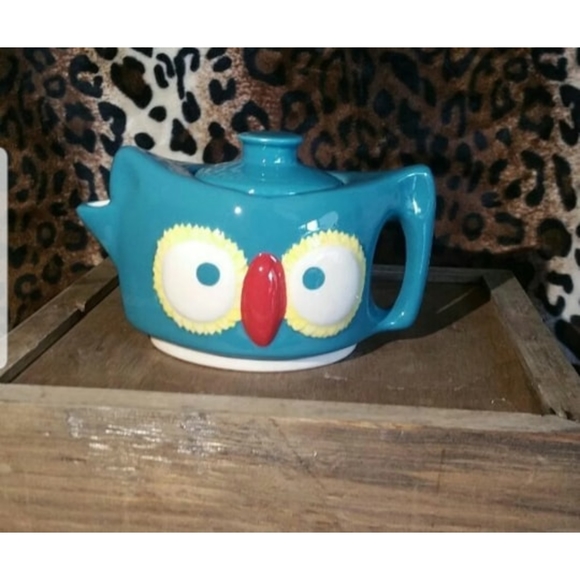 Unbranded Other - Blue Big Eyed Owl Creamer With Lid